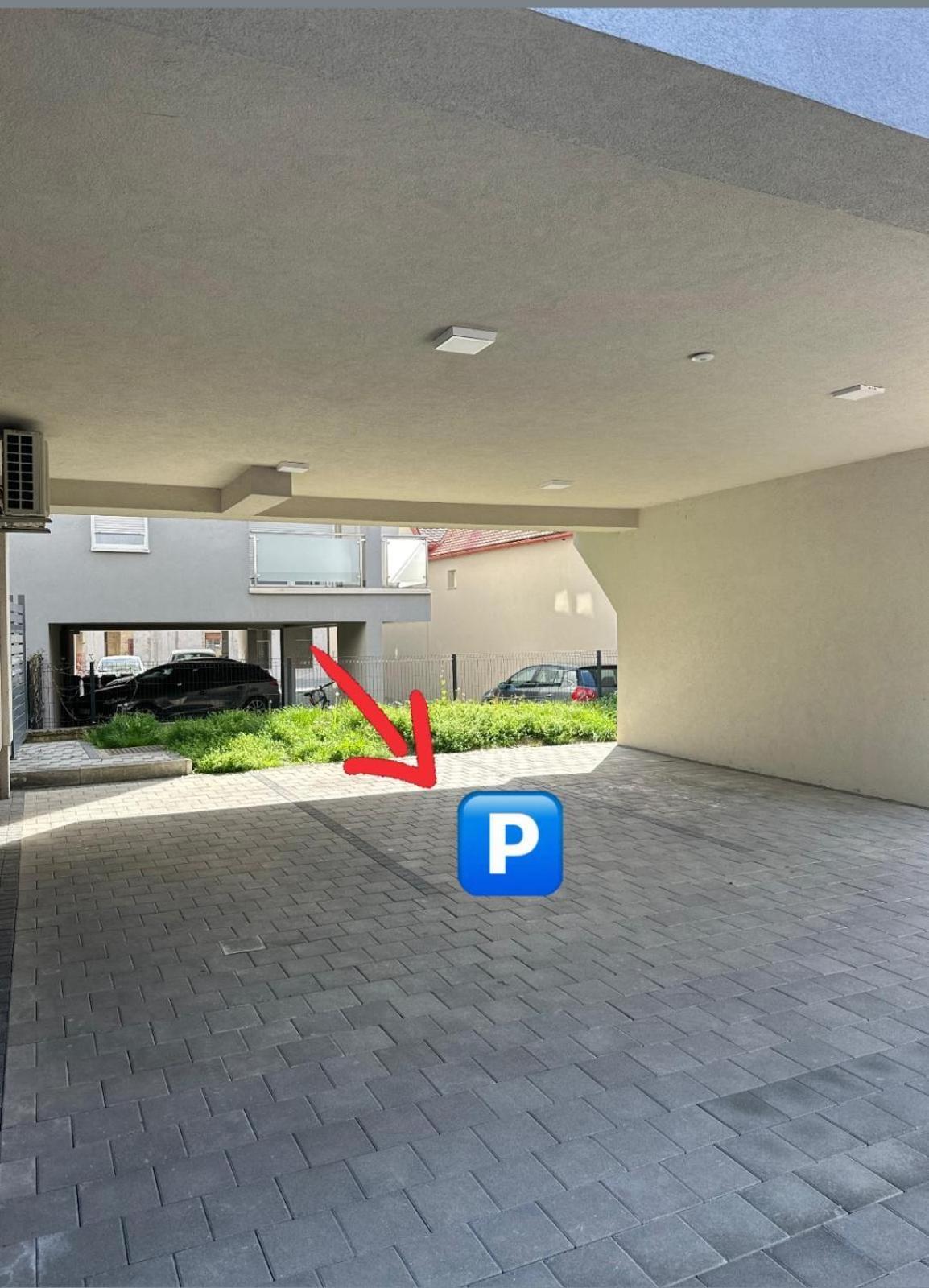 Apartman “Manhattan” Križevci Esterno foto