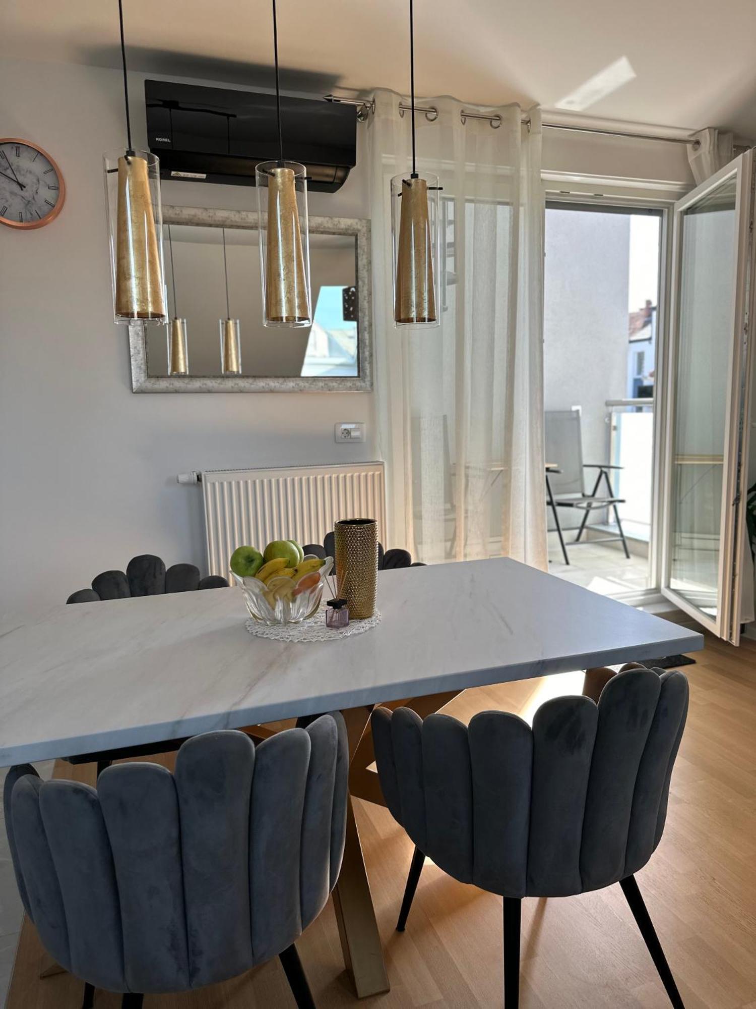 Apartman “Manhattan” Križevci Esterno foto