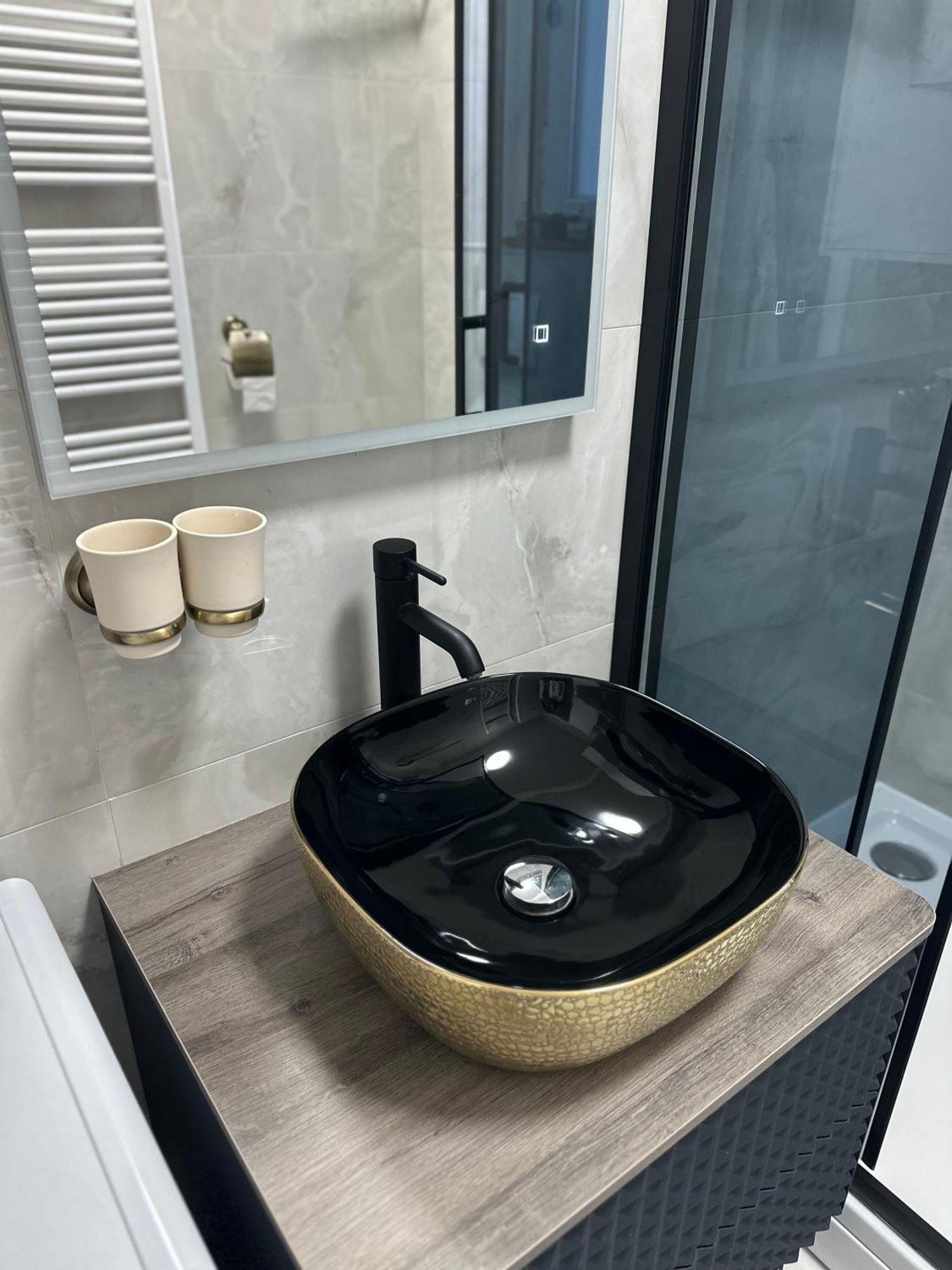 Apartman “Manhattan” Križevci Esterno foto