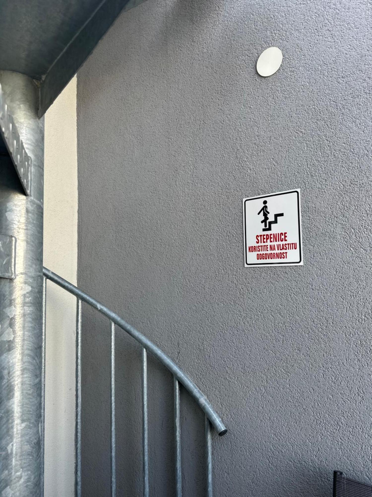 Apartman “Manhattan” Križevci Esterno foto